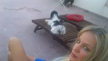 Ce picioare perfecte! Are peste 40 de ani, dar se poate lăuda cu un trup impecabil! Ce vedetă de la noi arată atât de bine?