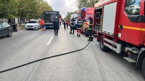 Șoferul implicat în accidentul cumplit din Craiova a murit. Tânărul în vârstă de 20 de ani a intrat pe contrasens și a lovit un autobuz