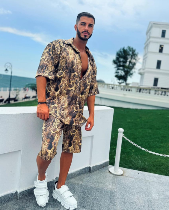 Alin de la Insulă face lumină: are sau nu iubită?! (SURSA: INSTAGRAM.COM)