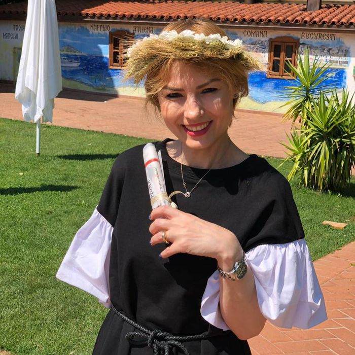 Ce soție frumoasă are Dan Capatos. Cu ce se ocupă Monica