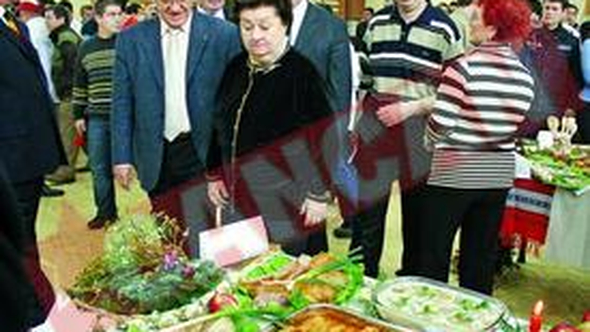 Pomana porcului, la pompieri