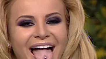 Marinei Dina i-a placut foarte mult la CANCAN TV! A venit fara sutien si cu sfarcurile la vedere