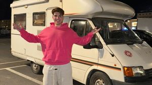 Bisoi a făcut anunțul neașteptat. Se despart: „Prea au venit toate buluc așa”