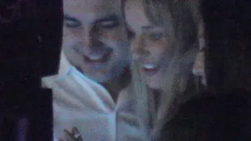 Tania Budi face victime in randul barbatilor si la 45 de ani.Vezi aici cu ce barbat celebru a dansat blondina la White Sensation