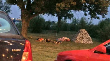 Stilul boschetar in statiunea bogatasilor! N-o sa crezi ce a facut un grup de turisti ramas fara cazare!