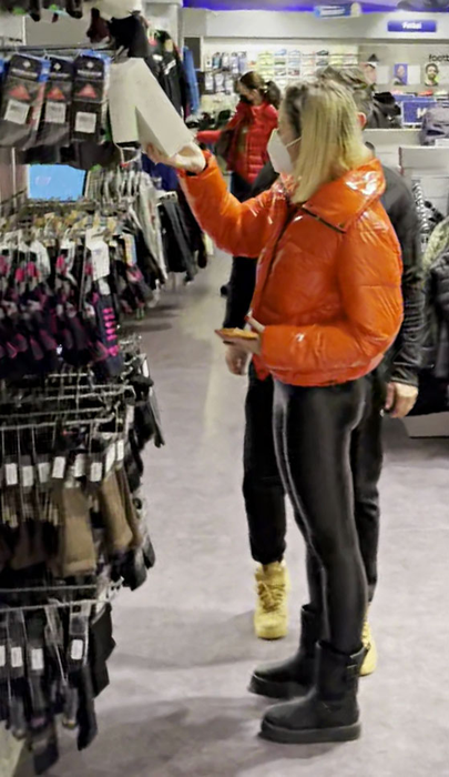 Mihai Rait și soția lui au ieșit la cumpărături în mall (Foto: CANCAN.RO)