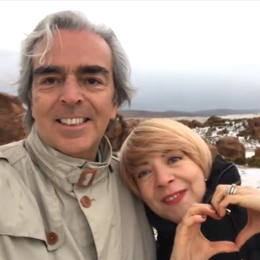 Cine este bărbatul celebru care i-a fost alături lui Edith Gonzalez în lupta cu cancerul. Mesajul postat de actriță înainte să moară