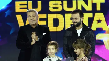 Bucurie uriaşă în  familia lui Mihai Morar! La aflarea veştii, gemenele prezentatorului au fost cele mai fericite