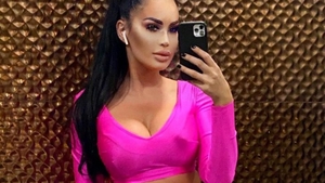 Bianca Pop, scandal cu producătorul muzical. S-a lăudat cu o carieră de succes, dar s-a ales praful...