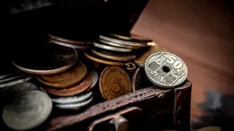 Ai prin casă această monedă românească? Poți primi până la 4.500 de lei pe ea. Detaliile care o fac valoroasă