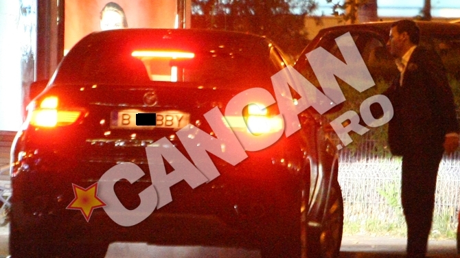 S-au impacat? Bianca l-a condus pe Cristea acasa imbracata in pijamale dupa o ora petrecuta in doi in apartamentul ei