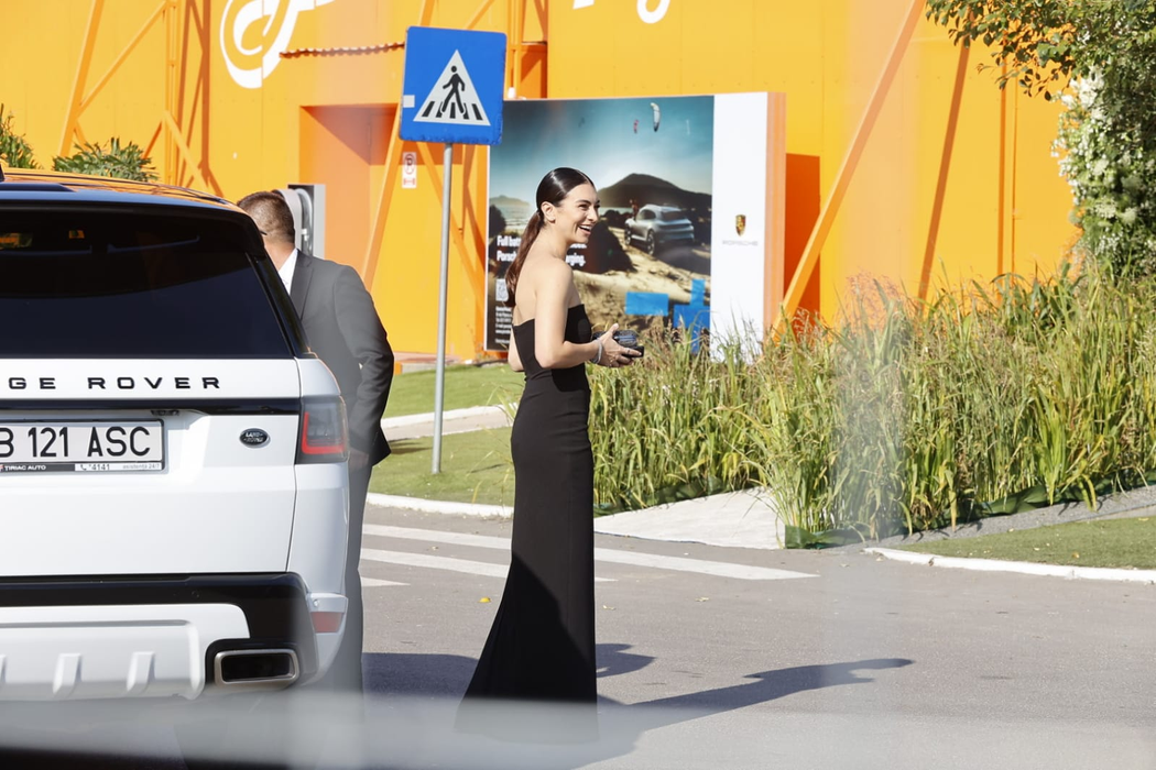 Simona Halep s-a căsătorit cu Toni Iuruc! Cununia civilă a avut loc pe plajă. LIVE TEXT & GALERIE FOTO