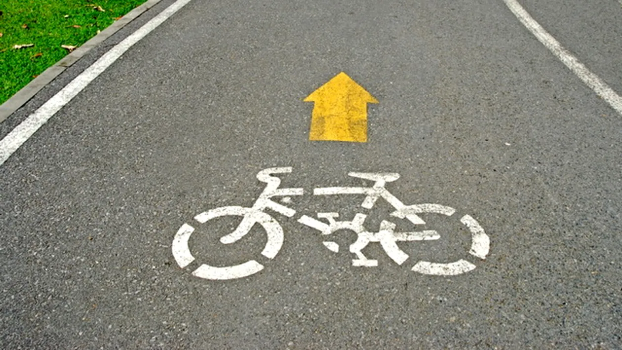 100 de kilometri de piste pentru biciclisti, in Capitala! Se vor acoperi axele Nord - Sud si Est - Vest