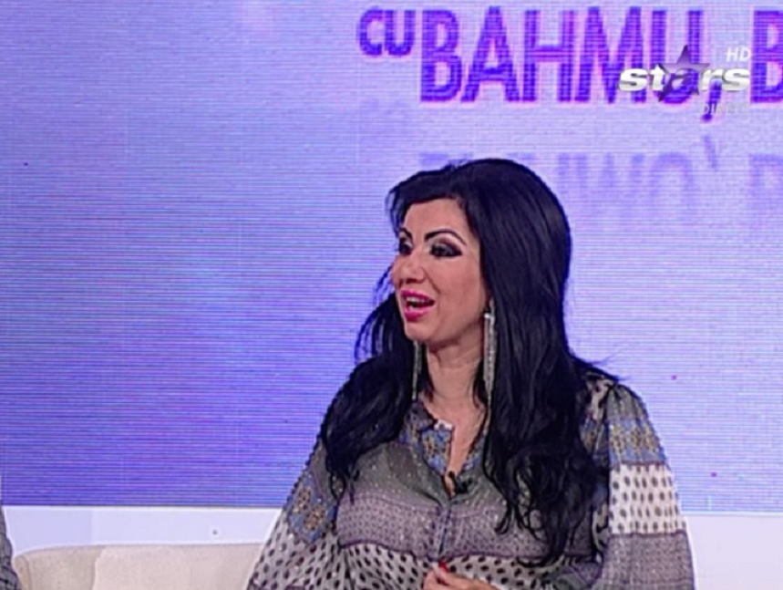 Adriana Bahmuţeanu, la numai câteva ore după operaţiile estetice