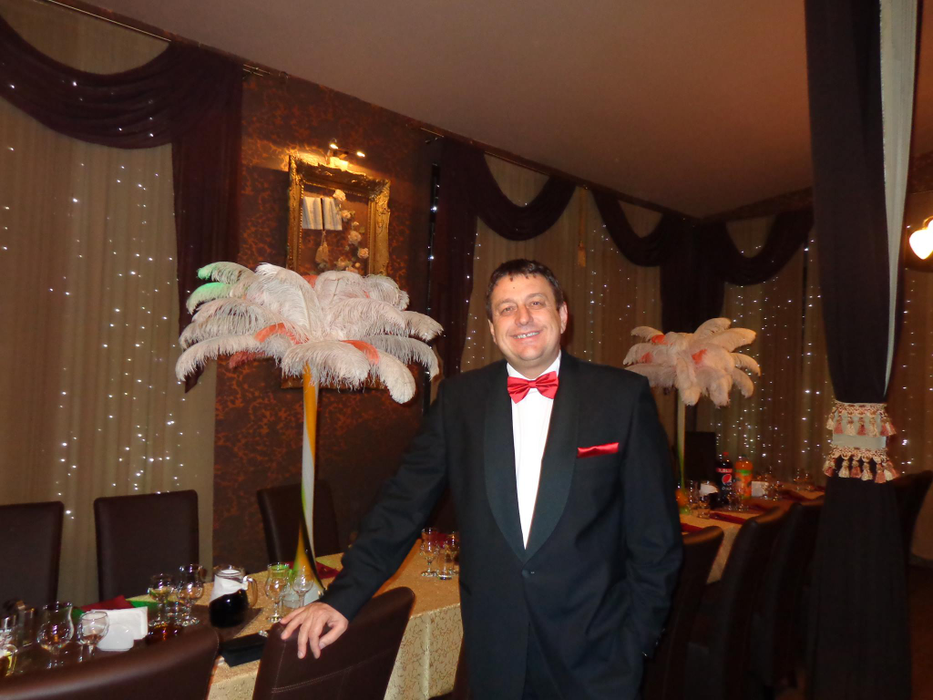 Tragedie într-o familie celebră din România! Fiul lor a fost găsit mort într-o cameră de hotel