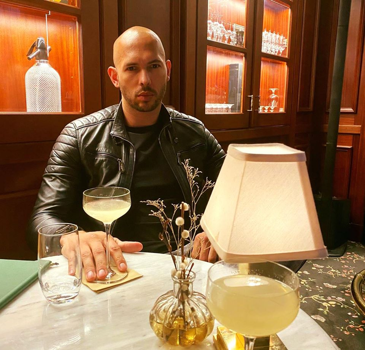 Andrew Tate, reținut într-un dosar pentru omor și trafic de droguri. Primele declarații ale fostului “cumnat” al Biancăi Drăgușanu