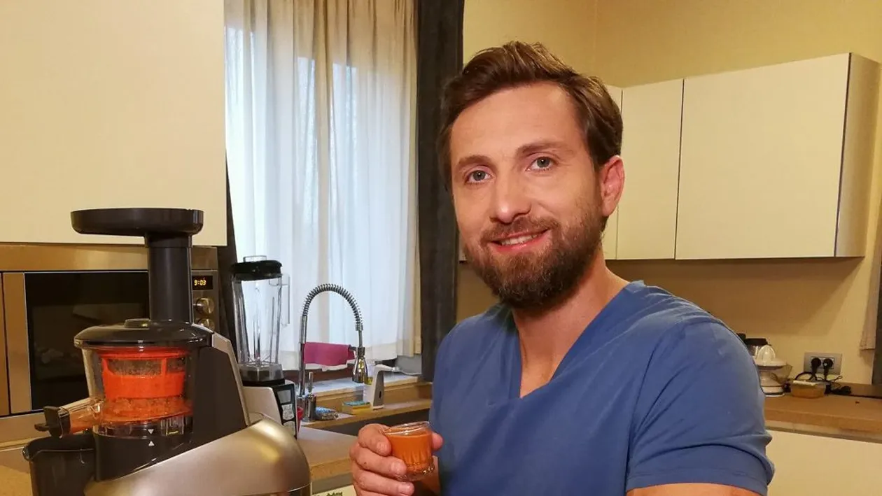 Dani Oțil, mărturisire emoționantă de 8 Martie: “Ma imbolnavisem rau. Am vomitat toată ziua si toată seara. A venit mama… “