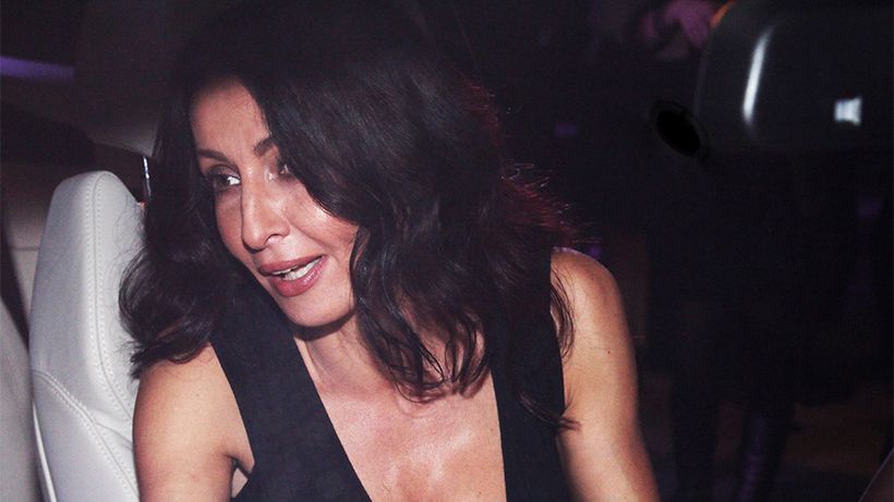 Când l-a văzut pe sexy-poliţistul care a urcat pe scenă, MIHAELA RĂDULESCU nu a mai rezistat: „Da-mi-ai… toată ziua!”