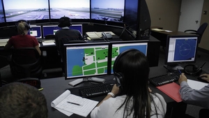 Avioanele rămân de marţi la sol. S-a decis: începe greva controlorilor de trafic aerian!