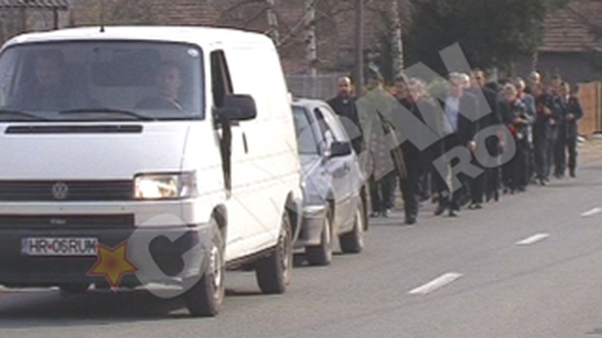 Viceprimarul din Joseni a fost inmormantat! Peste o mie de persoane au participat la funeralii