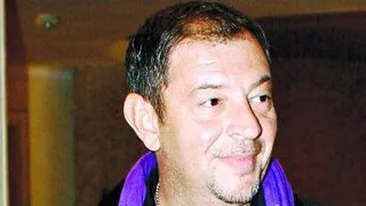 Bodo a exclus total grasimea, painea si zaharul. A slabit 18 kg in 45 de zile cu dieta lui J.Lo