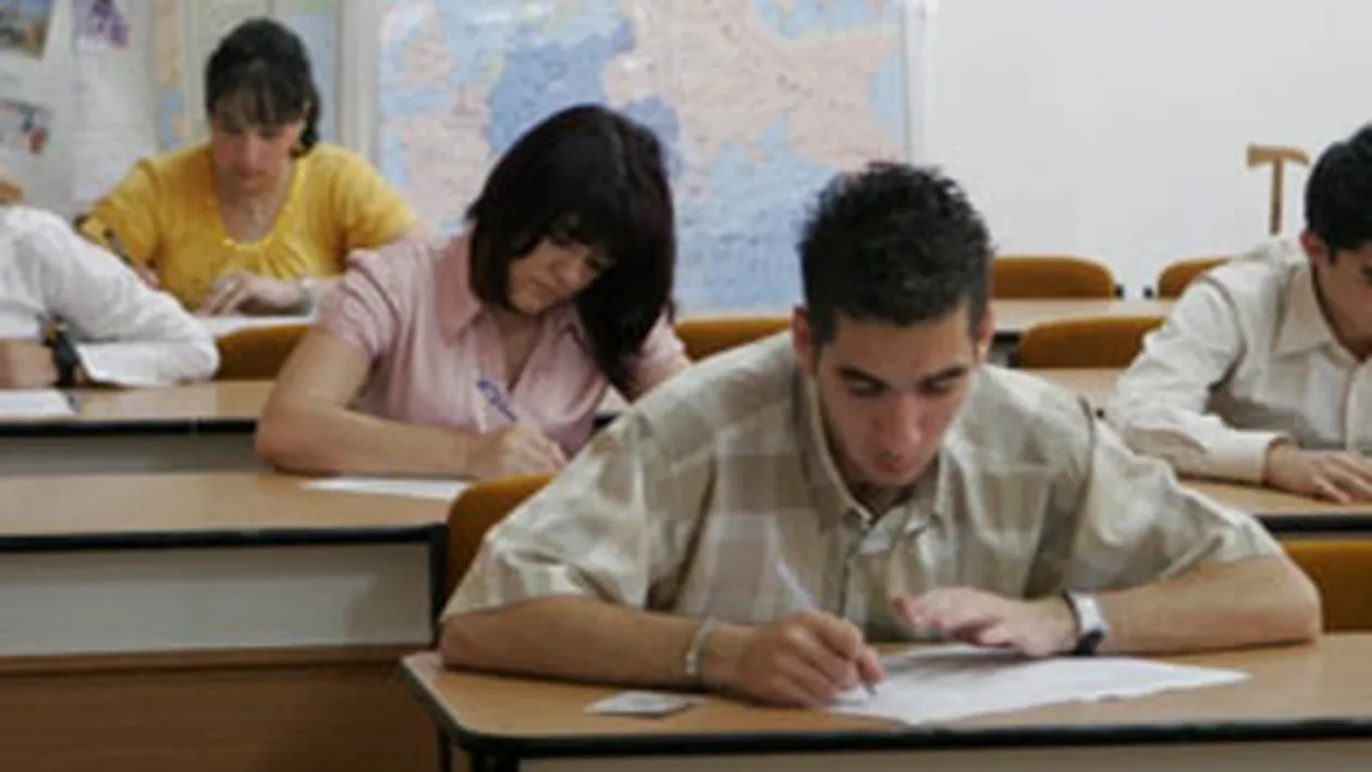 Razi de mori! VEZI AICI cele mai tari perle de la BAC, la proba de Limba romana