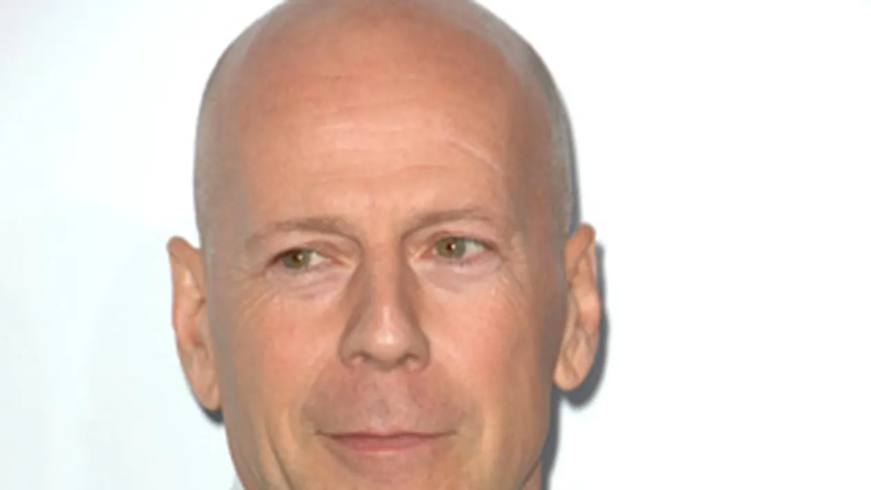 Greu de... suportat! Bruce Willis l-a facut pe Ashton Kutcher sa planga!