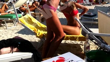 Ce bine arata Alina Crisan pe plaja! Si-a etalat formele sub privirile lui Radu Mazare