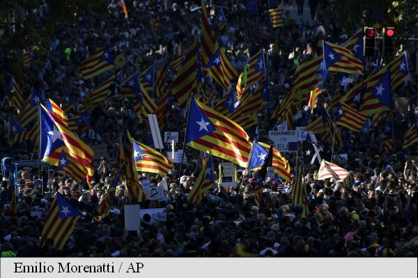 Protest de proporţii la Barcelona! Peste jumătate de milion de oameni au ieşit în stradă