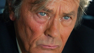 Alain Delon a fost internat în spital! Actorul francez are probleme cardiace
