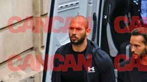 Andrew Tate rupe tăcerea! Ce mesaj a transmis după ce s-a speculat că ar avea cancer: ”O cicatrice pe plămân”