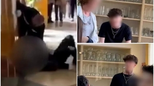Elevul care și-a bătut diriginta a scăpat basma curată. Este liber și se poate întoarce la școală 