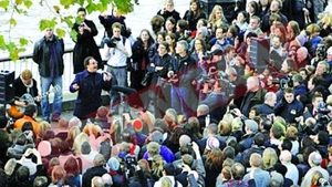 Tom Jones a cersit pe strazile Londrei