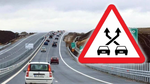 Ce indică semnul de circulație cu două mașini și săgeți încrucișate. A apărut zilele trecute. Unde poate fi întâlnit