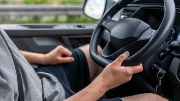 Schimbări legislative pentru șoferii cu permis de la 16 ani! Regulile pe care trebuie să le respecte