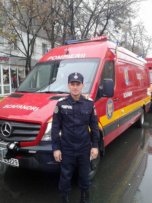 Marius Mitrache, comandant de echipaj și scafandru autonom în cadrul Detașamentului de Pompieri Slatina