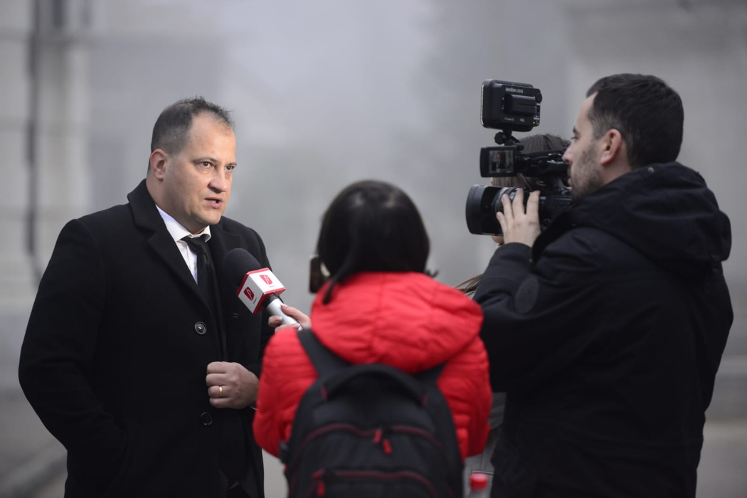 Emoționant! Mesajul scris de Șerban Huidu pe coroana cu flori adusă la căpătâiul Cristinei Țopescu