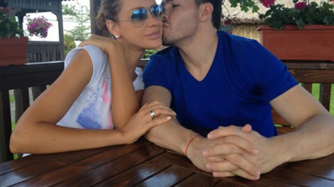 VIDEO Veronica A. Cara: "Bianca si Adrian s-au certat din cauza aerului conditionat!" Vezi cine pe cine a suparat