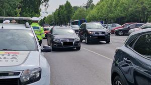 Lucrurile se schimbă radical pentru șoferi! Ce modificări vor fi puse în aplicare la înmatriculări și radieri