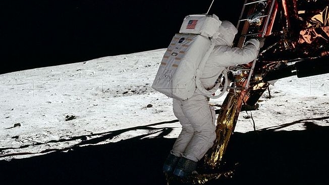 49 de ani de la aselenizare. Neil Armstrong și Edwin „Buzz” Aldrin, primii oameni care au pășit pe Lună