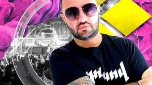 Super Sako, rapper-ul care a cucerit lumea cu piesa “Mi Gna”, a ajuns în România! Artistul cântă diseară la BOA