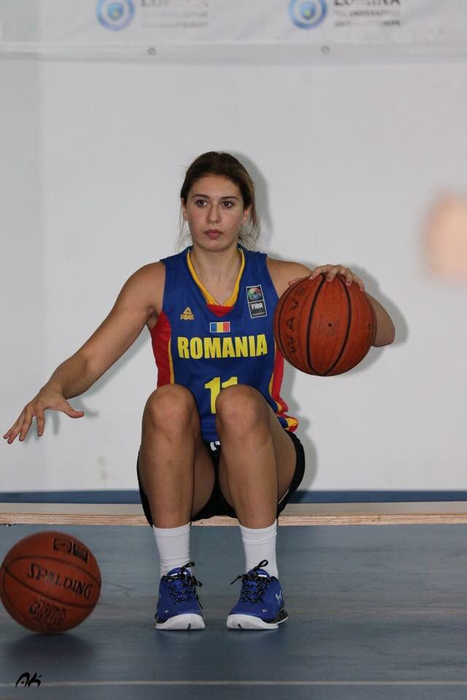 Ce lovitură pentru Anamaria Prodan! Fiica ei, Sarah, i-a dat vestea cea mare la doar 18 ani