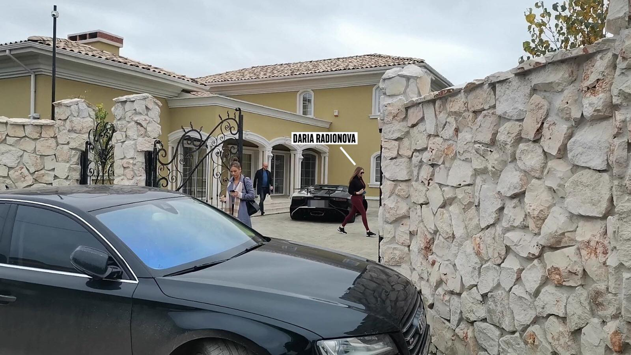 “Mișcări de trupe” nebănuite în Pipera, în ziua percheziției