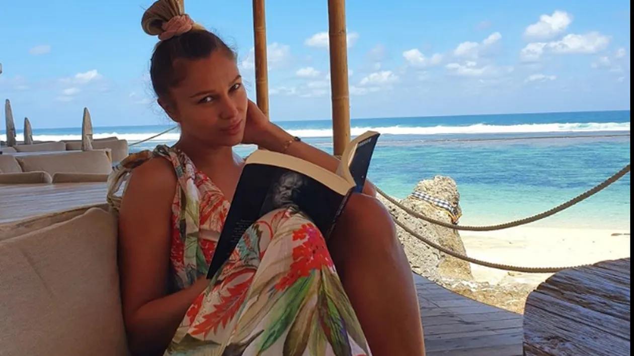 Lora, mesaj cutremurător din Bali: ”Lacrimile nu-mi vor alina durerea. Adio, domnule profesor!”