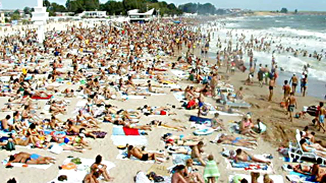 Un turist a cazut de la balconul unui hotel din statiunea Mamaia