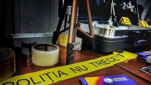 Cine este tânăra găsită înjunghiată într-un cartier rezidenţial din Capitală