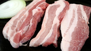 Se introduce și taxa pe carne!? Prețurile vor avea parte de o creștere considerabilă pentru românii din Germania