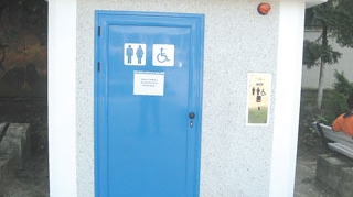 Georgian Tarnacop, presedintele ADEDR, vrea WC-uri publice in marile orase! "Am ajuns de rasul lumii"!