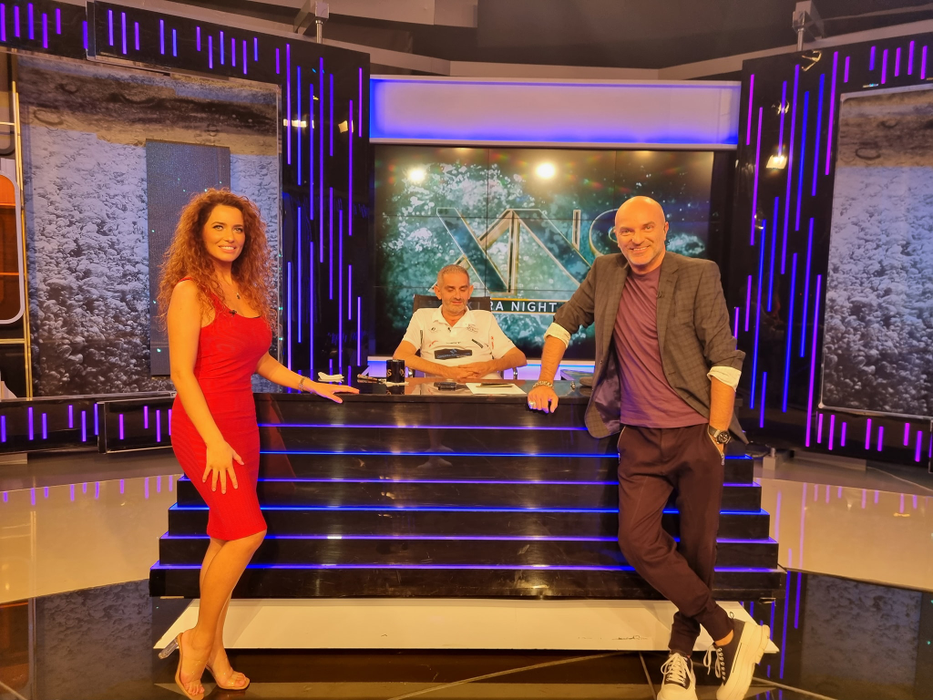 Daniel Onoriu, alături de Isabela și Dan Capatos. Foto: Facebook