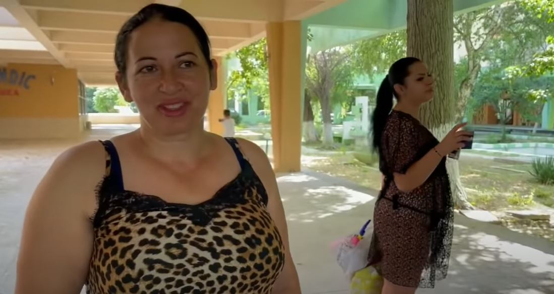 Anca de la Strehaia și familia, în stațiunea Mamaia! Imagini inedite de pe litoral. FOTO